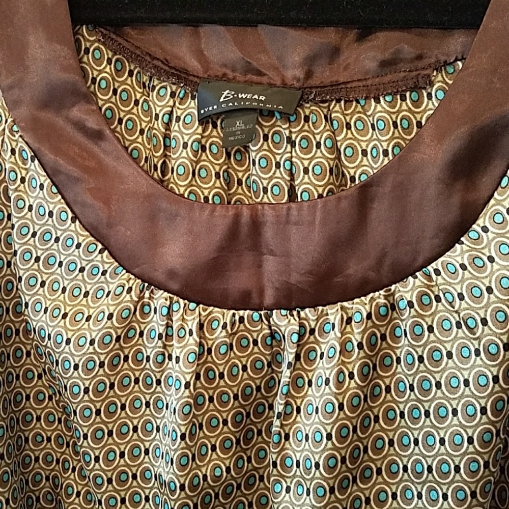 EUC Satiny Top - XL